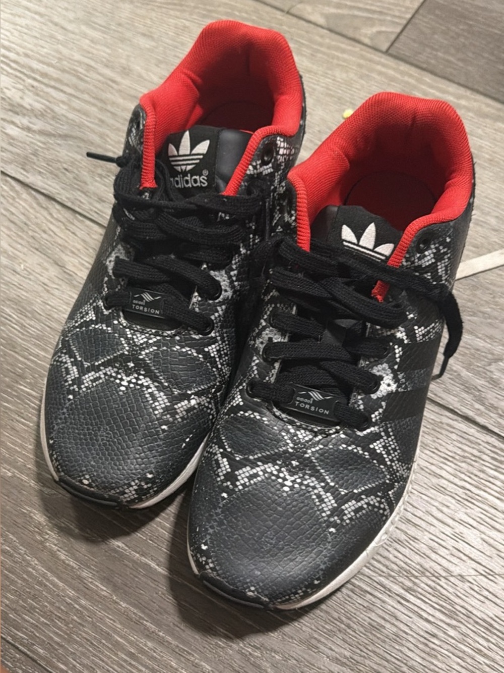 Adidas women Black & Red Snake-Print Sneakers